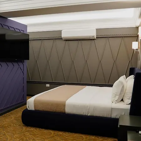 Porta Kavalja Hotel 4*