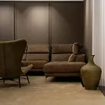 Porta Kavalja Hotel Golem (Tirana)