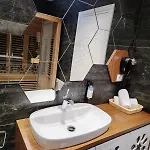 Porta Kavalja Hotel 4*