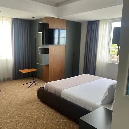 Отель Porta Kavalja Голем